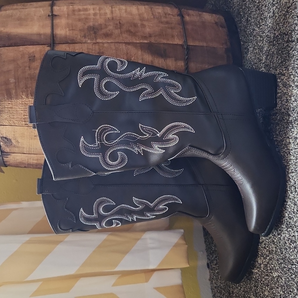 Cowboy boots